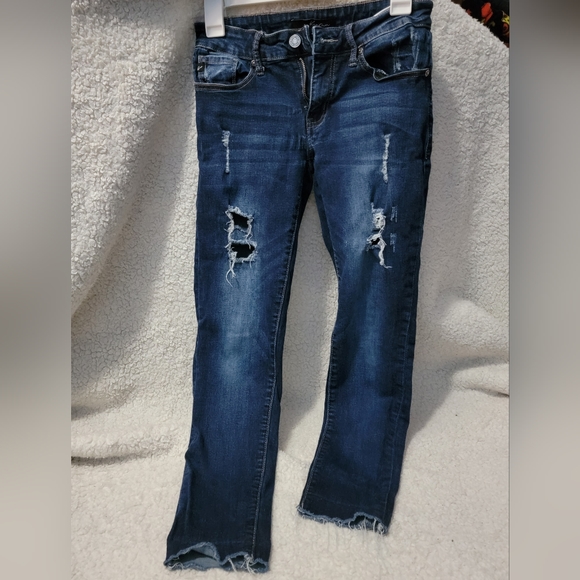 Kancan Like New jeans. Dark blue, great stretch, factory Distressed, Size 26, - Picture 3 of 9